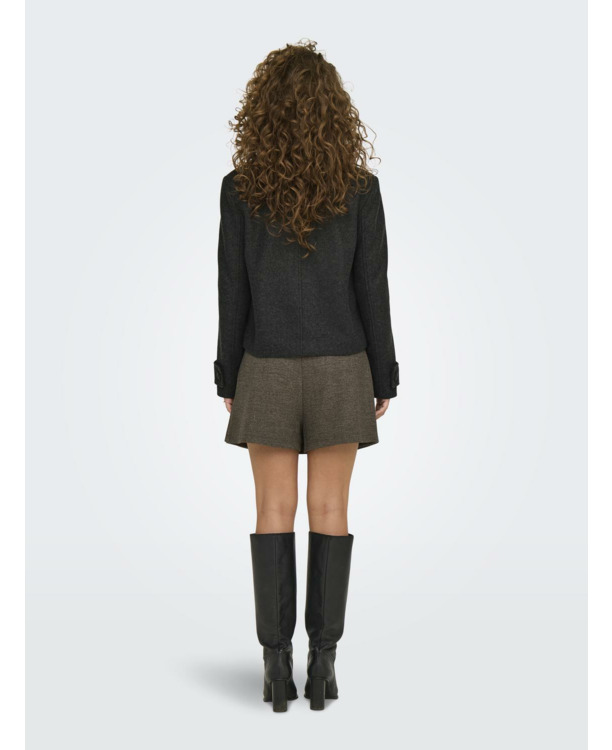 Spread Collar Long Sleeves (L/S) Omgekeerde jas met korte knoopsluiting