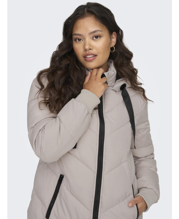 Hood w. String Regulation