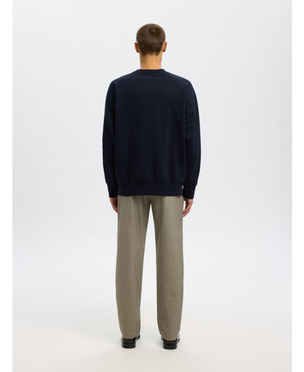 Relaxed Fit Crew Neck Long Sleeves (L/S)