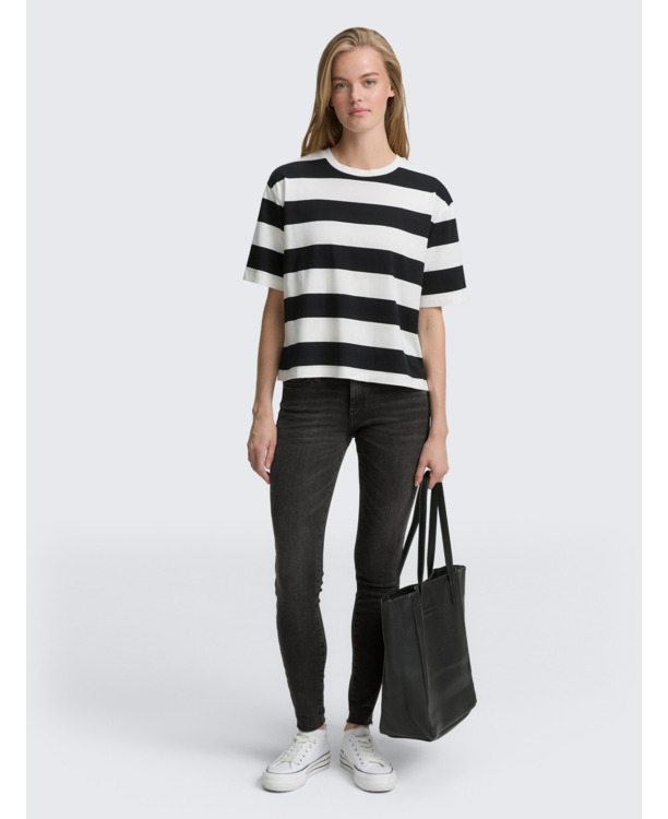 TTNELA Self Fit Jeans