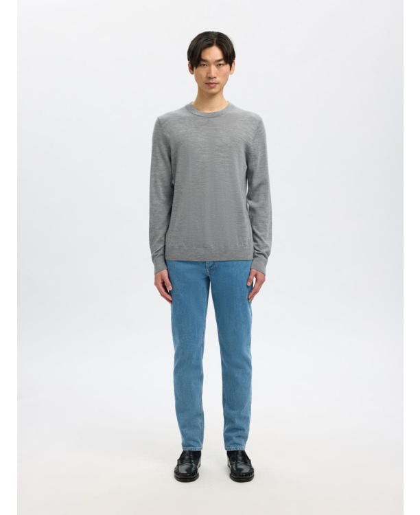 Regular Fit Crew Neck Long Sleeves (L/S)