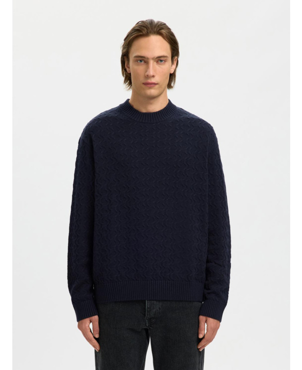 Relaxed Fit Crew Neck Long Sleeves (L/S)