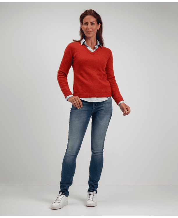 Lambswool V-neck Sweater