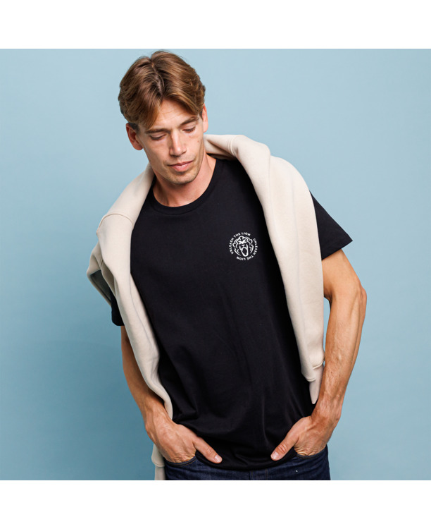 T-Shirt - Zwart - Unleash The Lion