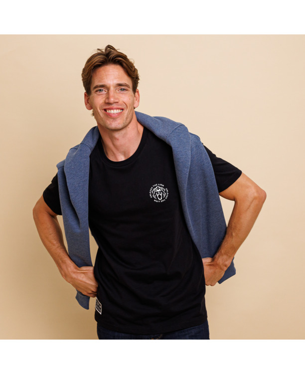 T-Shirt - Zwart - Unleash The Lion