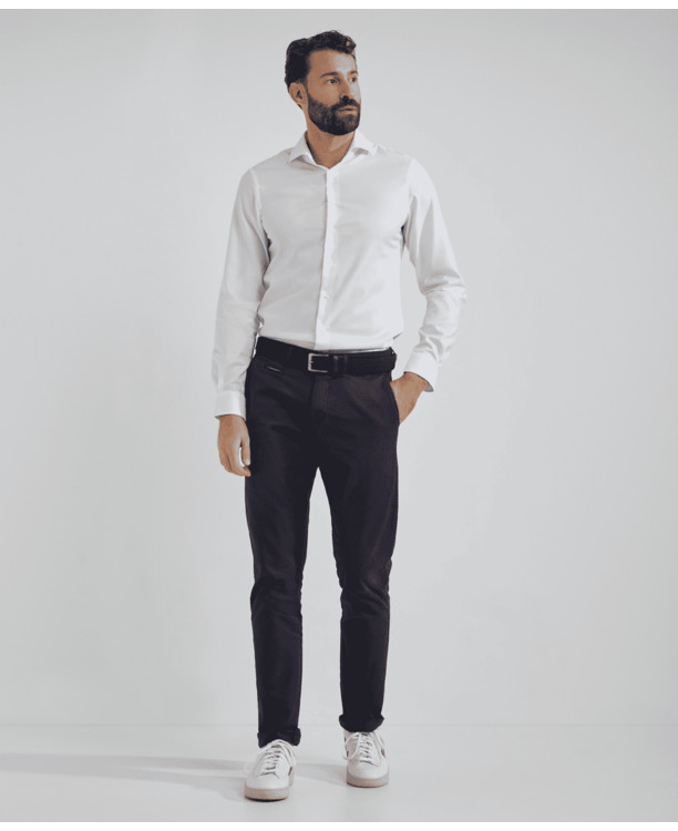 Twill Slim Fit Cutaway shirt