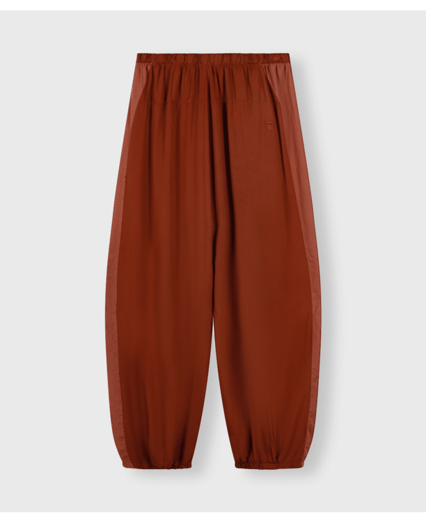 zwierige broek