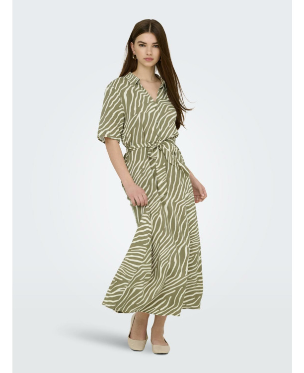 Regular Fit V-Neck 3/4 Sleeves (3/4)