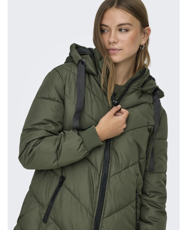 Hood w. String Regulation