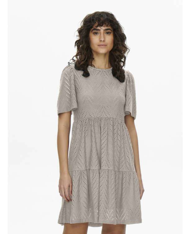 Regular Fit Off Shoulder 2/4 Sleeves (2/4)