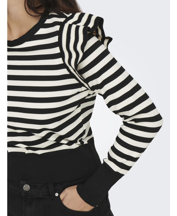 Slim Fit O-Neck Long Sleeves (L/S)