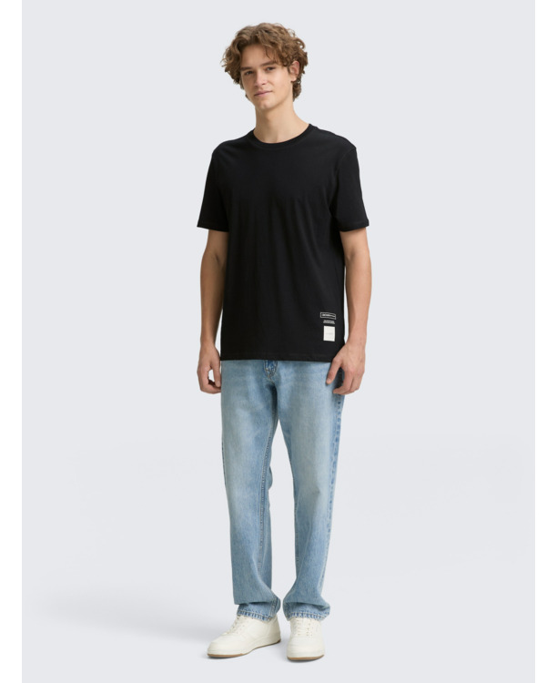 Basic T-shirt in effen kleuren