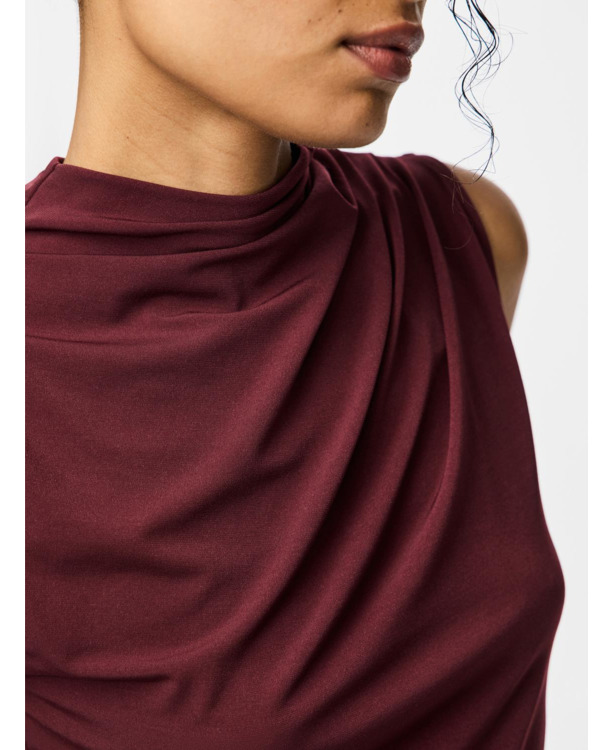 Slim Fit O-Neck Sleeveless (S/L)