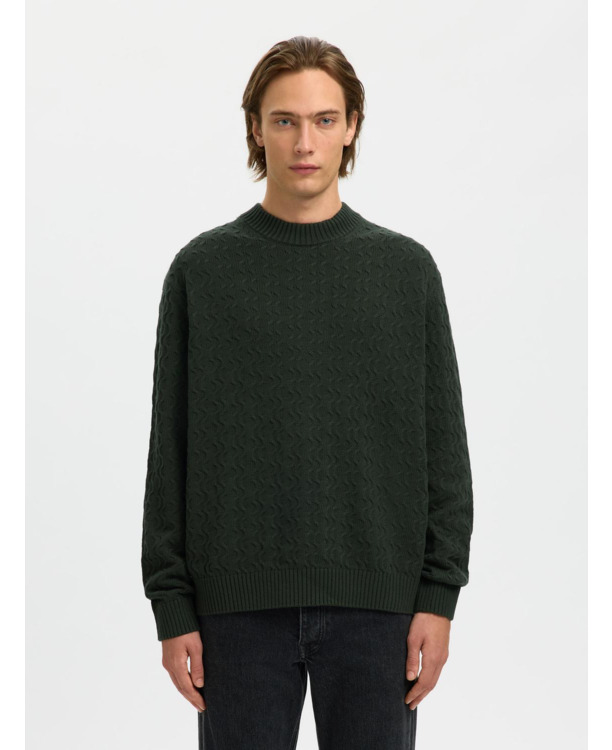 Relaxed Fit Crew Neck Long Sleeves (L/S)