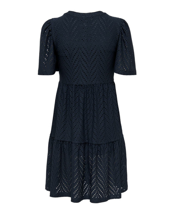 Regular Fit Off Shoulder 2/4 Sleeves (2/4)