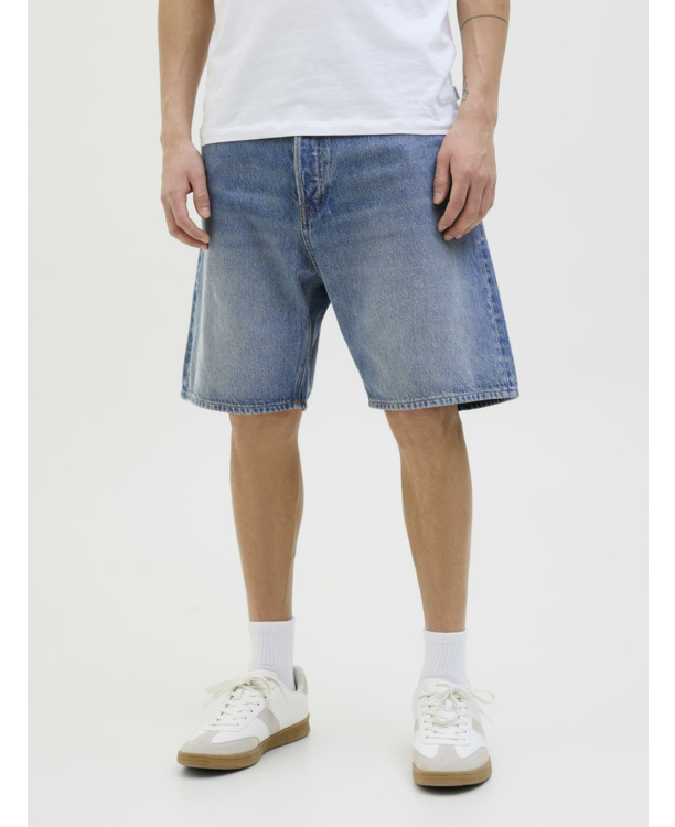 Loose Fit