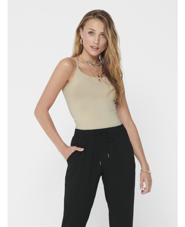 Stretch Fit O-Neck Sleeveless (S/L) O-hals mouwloze stretch fit top voor dagelijkse stijl