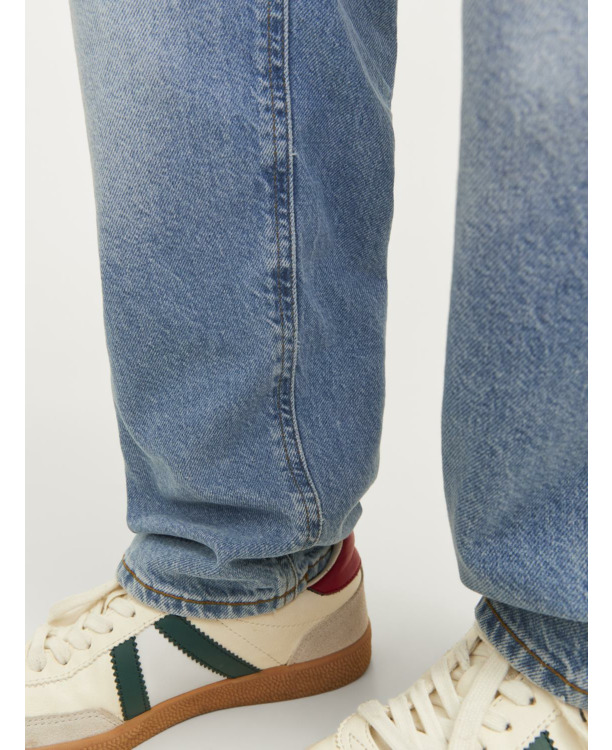 Relaxed Fit