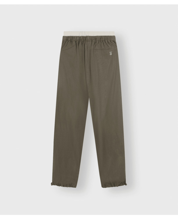 parachute pants