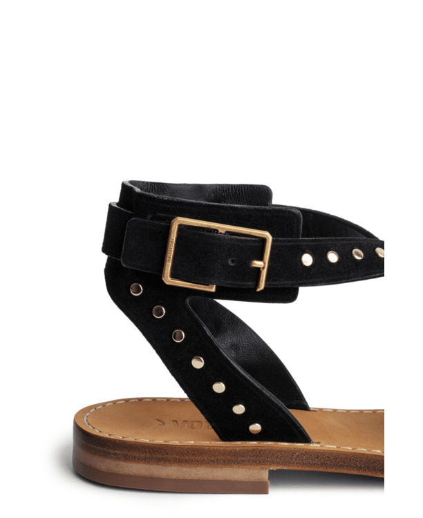 CECILIA CAPRESE SUEDE + STUDS