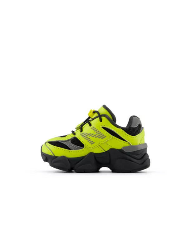 9060 Toddlers & Babies size 16-27,5 Sneakers