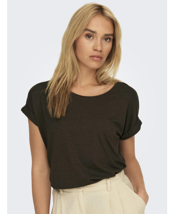 Regular Fit O-Neck Short Sleeves (S/S) Regular fit top met ronde hals en korte mouwen