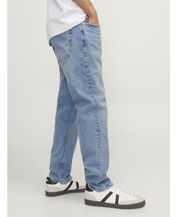 Tapered Fit