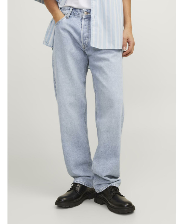 Relaxed Fit