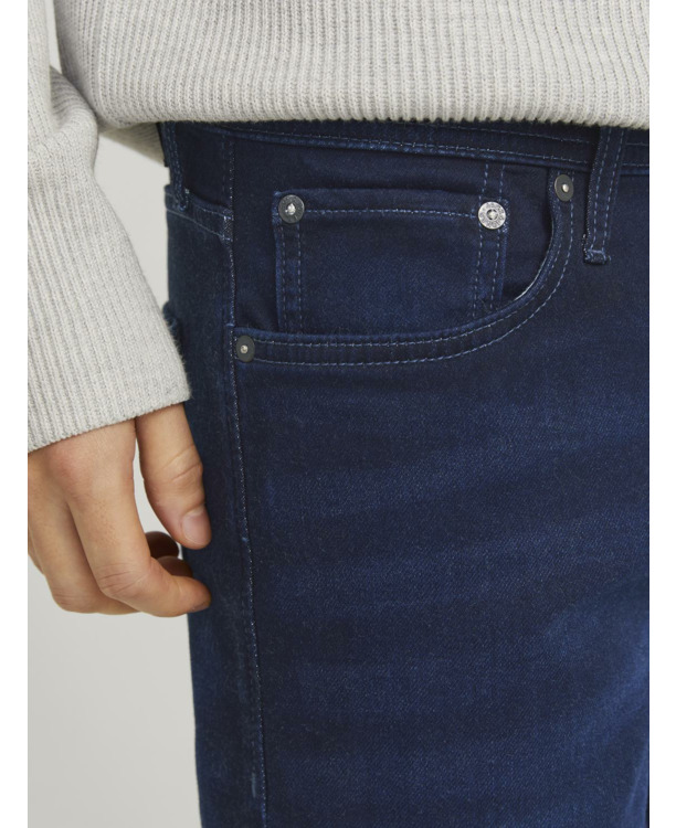 Tapered Fit
