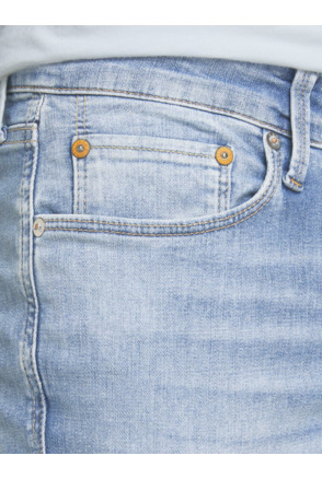 Slim Fit