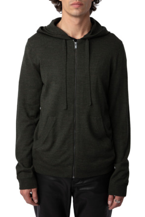 CLASH WE Z. VOLTAIRE