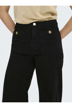 Wide Leg Fit