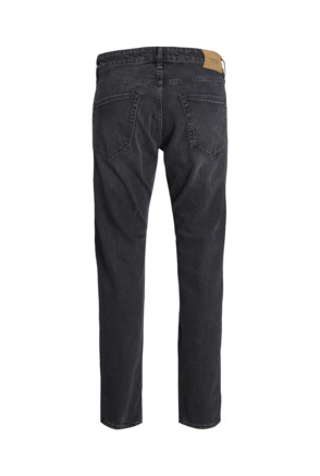 Relaxed Fit
