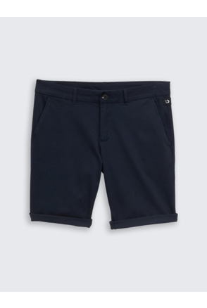 Slim fit chino shorts