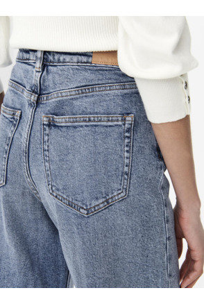 Wide Leg Fit Jeans met wijde pijpen en hoge taille en zakken aan de voorkant