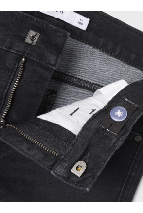 Slim Fit