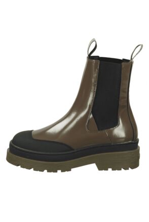 Aubri Chelsea Boot