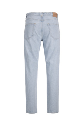 Relaxed Fit