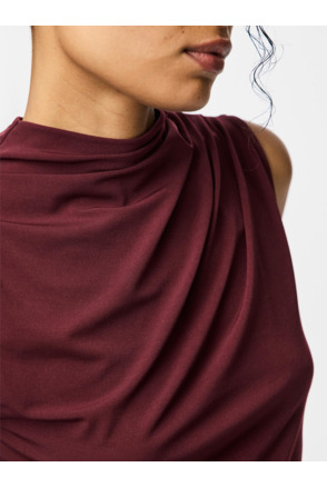 Slim Fit O-Neck Sleeveless (S/L)