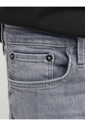 Slim fit jeans