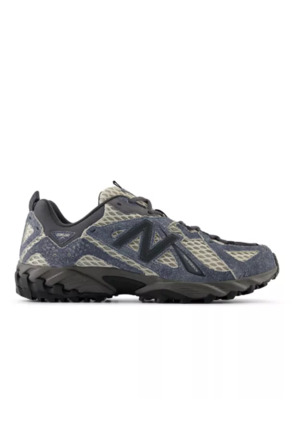 610 unisex Sneakers