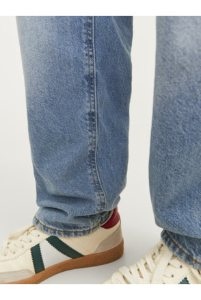Relaxed Fit