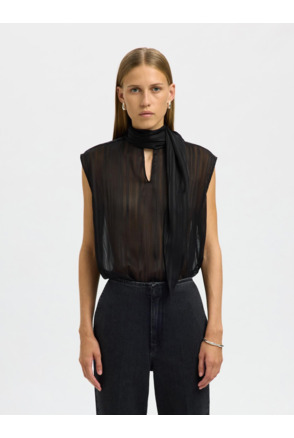 Regular Fit High Neck Sleeveless (S/L)