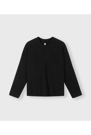 knit sweater