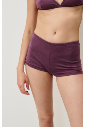 Damesshorty Rydlly