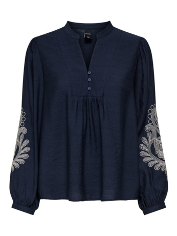 Regular Fit O-Neck 7/8 Sleeves (7/8) Regular fit top met knoopdetail voor dagelijks gebruik