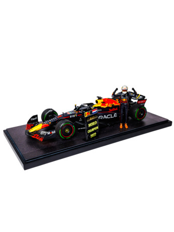 1:12 RB18 - Japan 2022 - World Champion - Red Bull Racing
