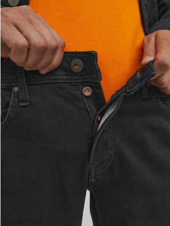 Comfort fit jeans