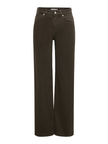 Wide Leg Fit