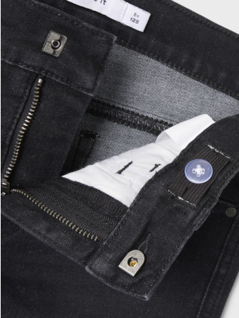 Slim Fit